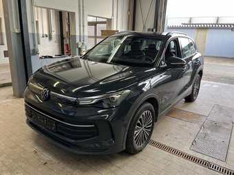 Volkswagen Tiguan Tiguan Life 2.0 TDI 4-MOT DSG*AHK*18Z*DCC*UPE:56