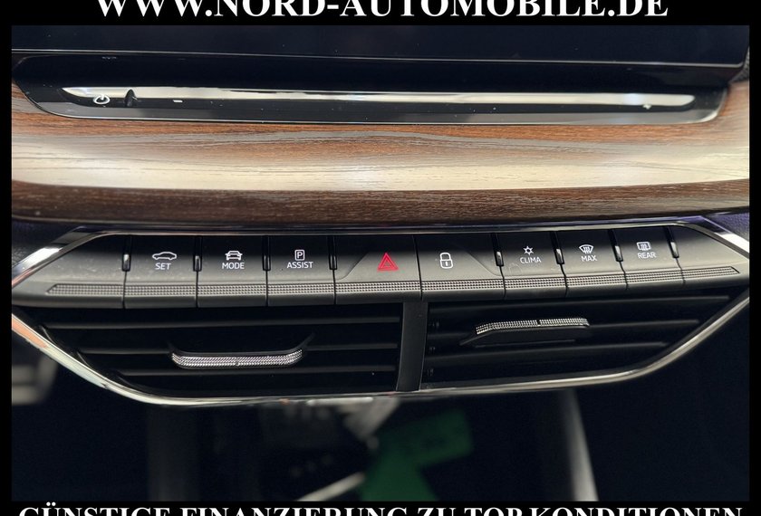 Skoda Octavia Octavia Scout Combi 2.0 TDI DSG AHK/Head-Up/18