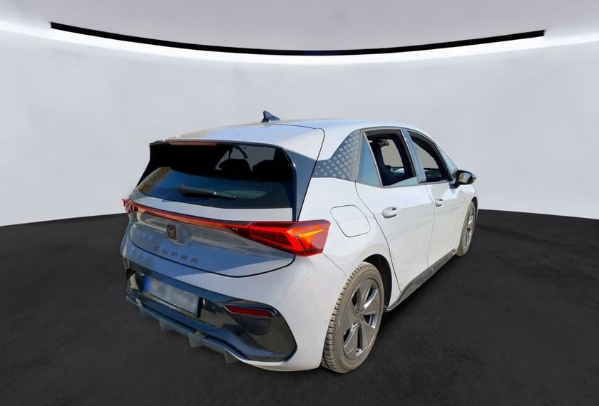 Cupra Born Born 150 KW Automatik Kamera/Navi/LED/18/ACC