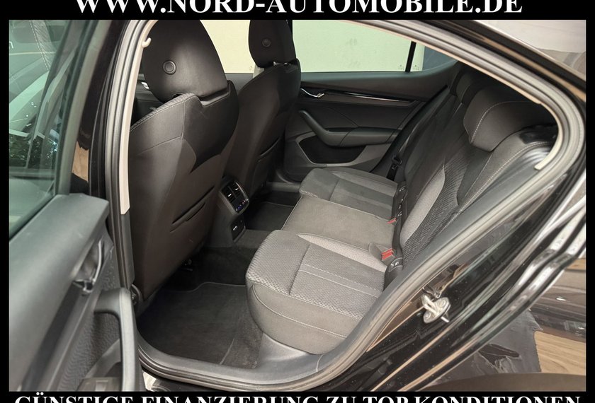 Skoda Octavia Octavia iV Limousine Ambition 1.4 TSI DSG AHK/18