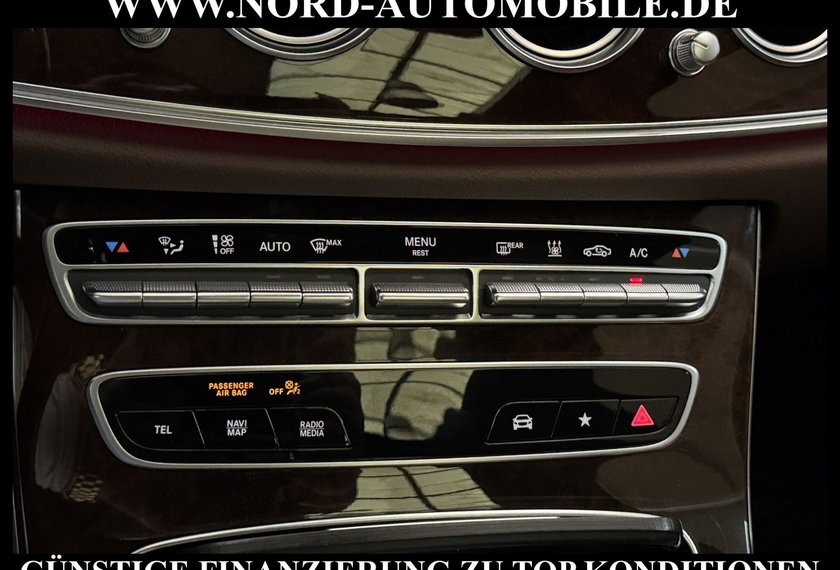 Mercedes-Benz E 220 E 220 d T 4Matic AMG LINE*AIRMATIC*PANO*UPE:93
