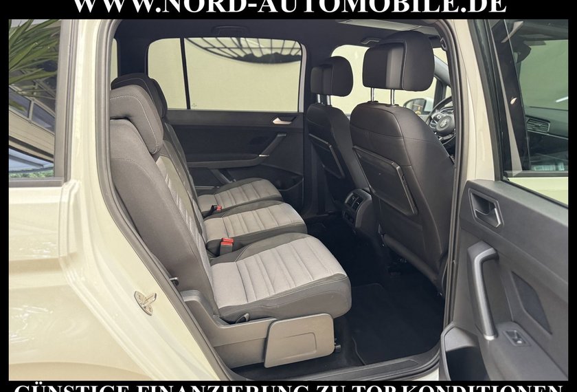 Volkswagen Touran Touran R-Line 1.5 TSI DSG AHK/Dig.Cockpit/17/LED