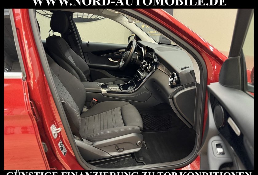 Mercedes-Benz GLC 220 GLC 220 d 4MATIC *Distro*AHK*Kamera*LED*MBUX+*