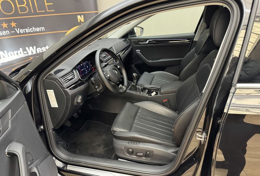 Skoda Superb Superb Combi Laurin &amp; Klement 2.0 TDI AHK/19/ L&amp;