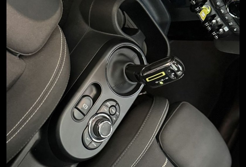 MINI Cooper SE Cooper SE Essential Trim*PANO*HARMAN*KAM*UPE:41*