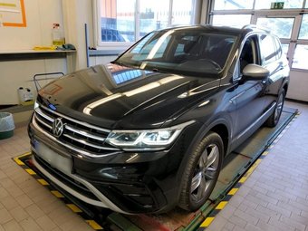 Volkswagen Tiguan Allspace Tiguan Allspace 2.0 TSI Elegance 4MOT DSG AHK/19