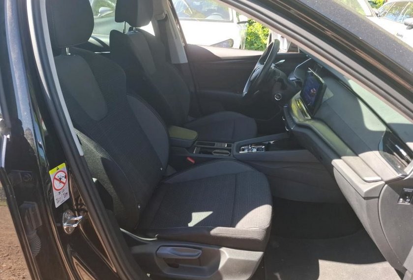 Skoda Octavia Octavia Combi 2.0 TDI Ambition DSG Kamera/Virt.C