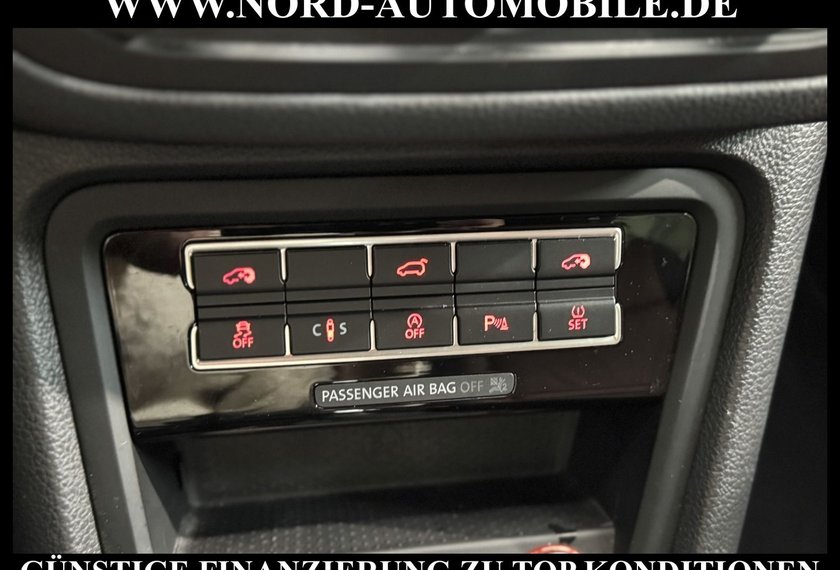 Volkswagen Sharan Sharan Comfortline Black Style 4MOT 2.0 TDI 7-Si