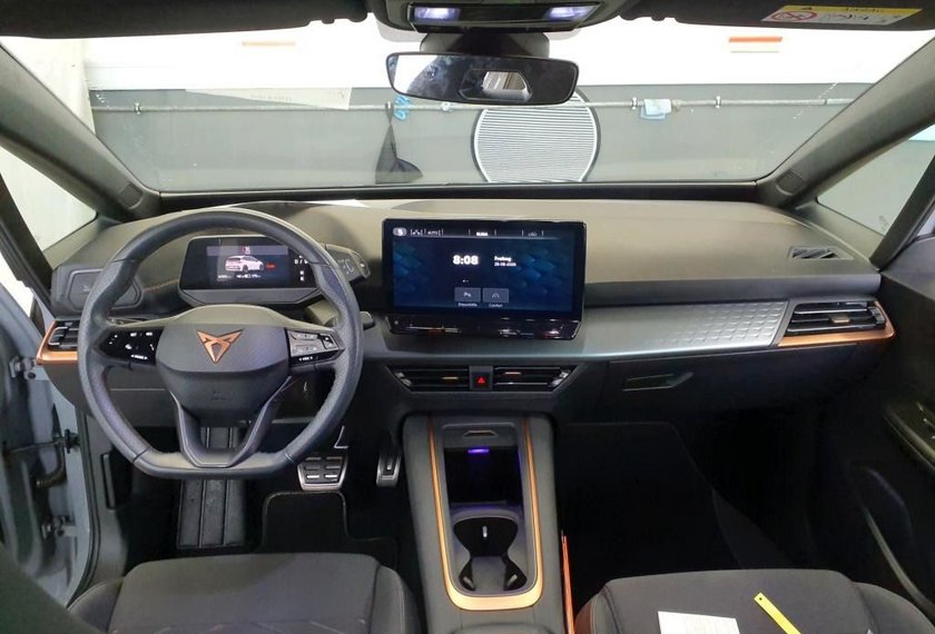 Cupra Born Born 150KW Kamera/Navi/LED/SHZ/18