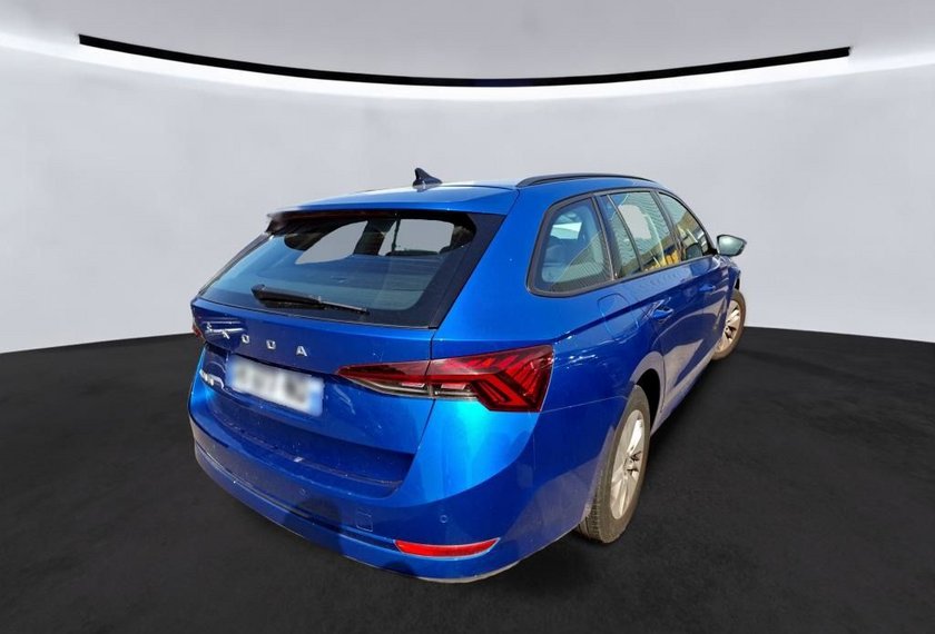 Skoda Octavia Octavia Combi 2.0 TDI DSG Ambition Kamera/Navi/