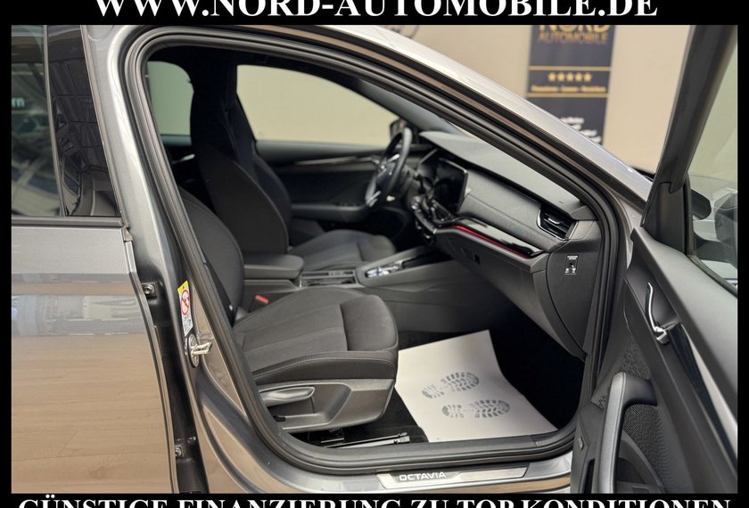 Skoda Octavia Octavia Combi 2.0 TDI DSG SPORTLINE *LED*18Z*