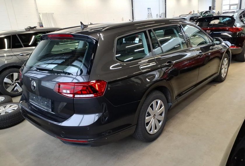Volkswagen Passat Variant Passat Variant Conceptline 2.0 TDI DSG Kamera