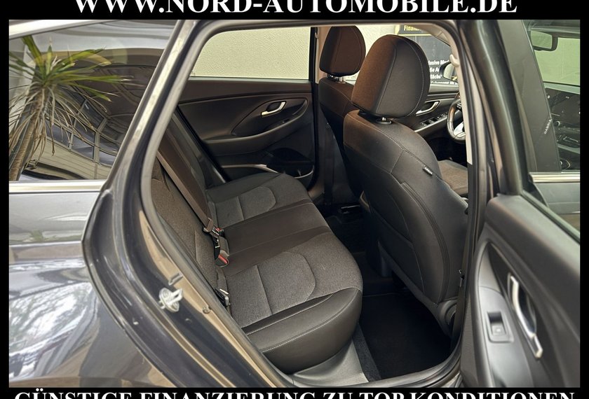 Hyundai i30 i30 cw Automatik *LED*Navi*Kamera*SHZ*PDC*