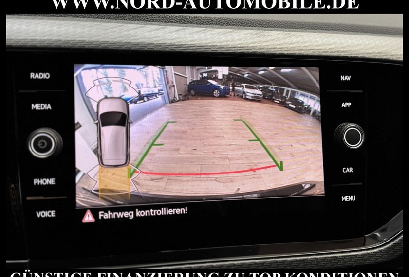 Volkswagen T-Cross T-Cross R-Line 1.0 TSI DSG Kamera/18/Dig.Cockpit