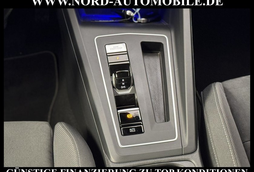 Volkswagen Golf Golf Style 1.4 TSI eHybrid DSG AHK/ACC/Navi/LED/