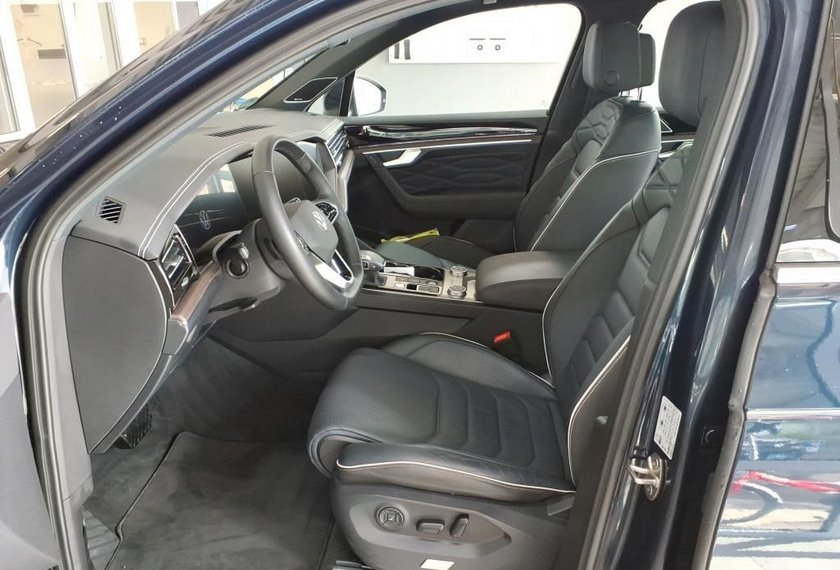 Volkswagen Touareg Touareg Atmosphere 4MOT 3.0 TDI Luft/Pano/AHK/