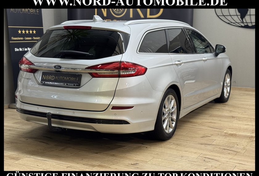 Ford Mondeo Mondeo Turnier 2.0 EB Titanium *AHK*ACC*PANO*LED