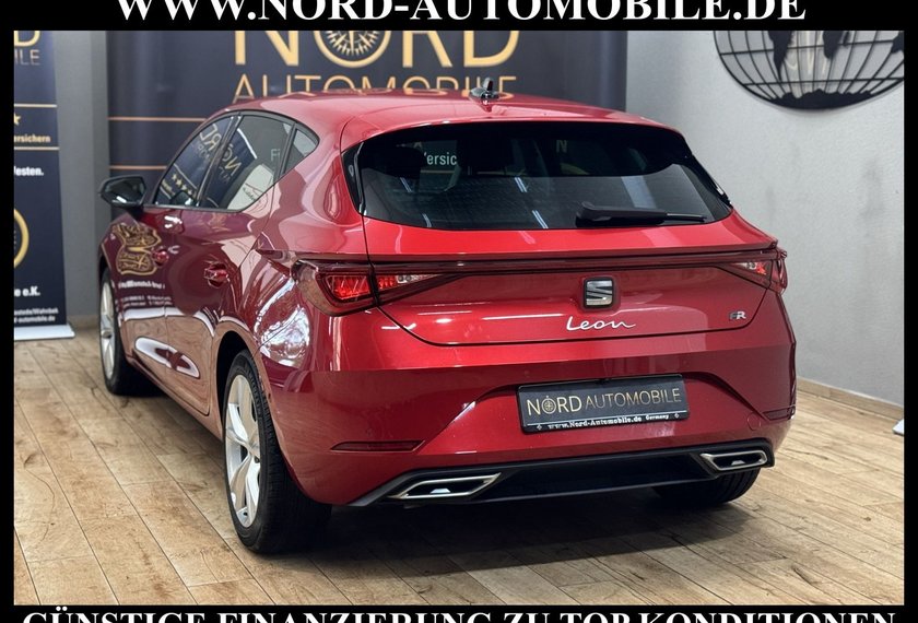 Seat Leon Leon 1.5 eTSI FR DSG AHK/Kamera/Navi/LED/18
