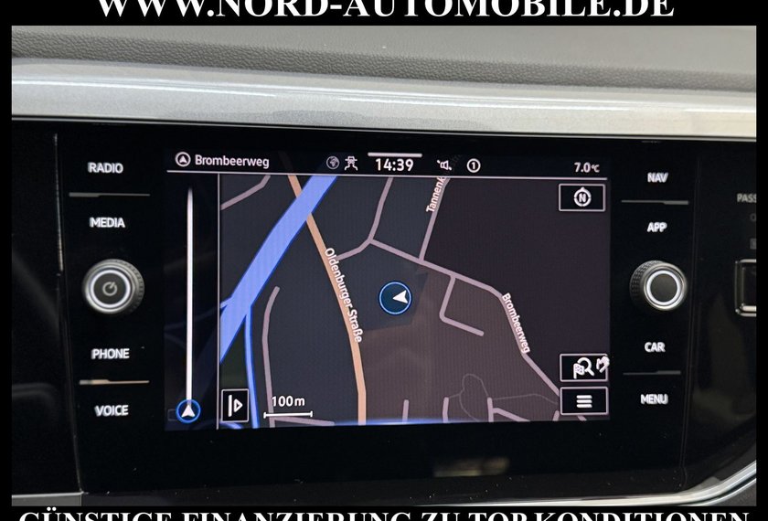 Volkswagen Polo Polo R-Line 1.0 TSI DSG Navi*LED*Dig.Cockpit*17&apos;
