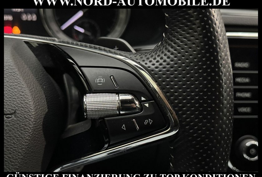 Skoda Superb Superb Combi Sportline 2.0 TDI DSG Navi/LED/19/