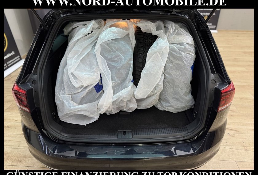 Volkswagen Passat Variant Passat Variant R-Line 2.0 TDI DSG Pano/Kamera/