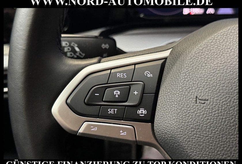 Volkswagen Golf Golf Life ACTIVE 1.5 TSI Navi/LED/ACC/Dig.Cockpi