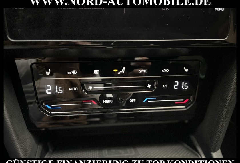 Volkswagen Passat Variant Passat Variant Business 1.5 TSI DSG AHK/Navi/LED