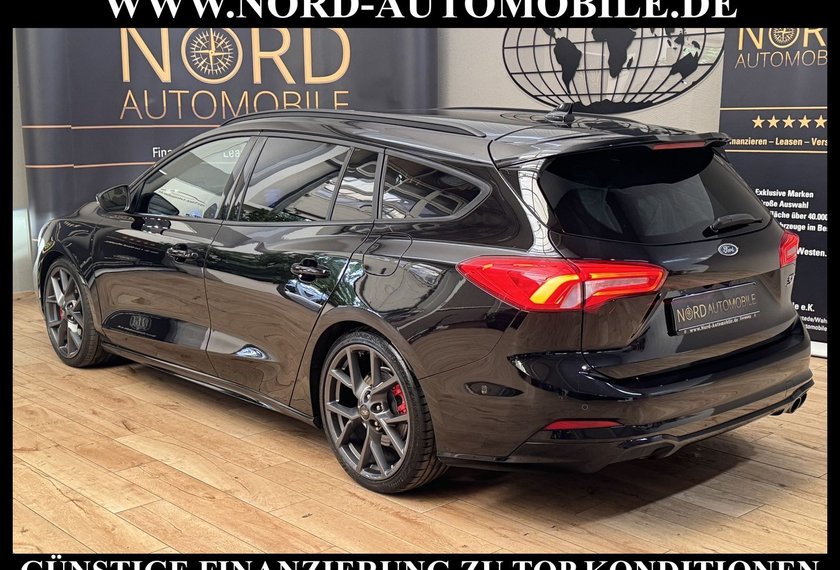 Ford Focus Focus Turnier 2.0 EB ST *RECARO*AHK*ACC*B&amp;O*