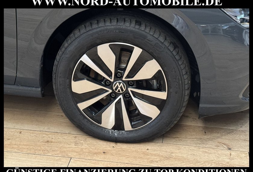 Volkswagen Golf Golf Variant 2.0 TDI Move DSG Kamera/ACC/Navi