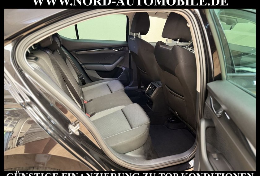 Skoda Octavia Octavia Limousine Ambition Tour 1.5 TSI DSG AHK