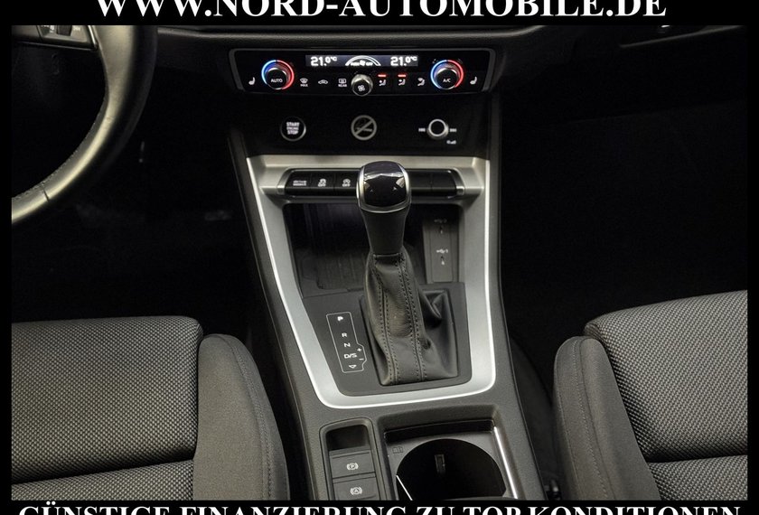 Audi Q3 Q3 35 TDI S-Tronic S-Line Navi/LED/Kamera/AHK/19