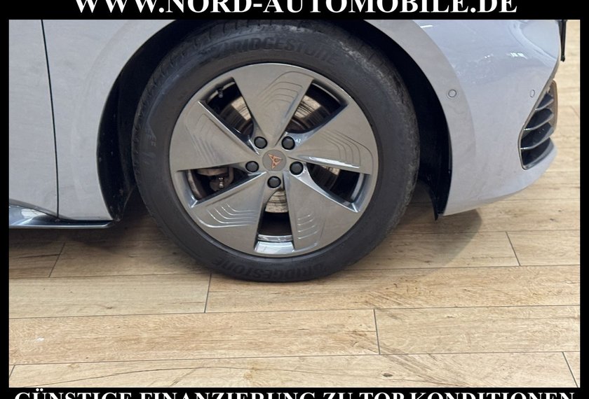 Cupra Born Born 150KW Automatik Kamera//Navi/Wärmepumpe