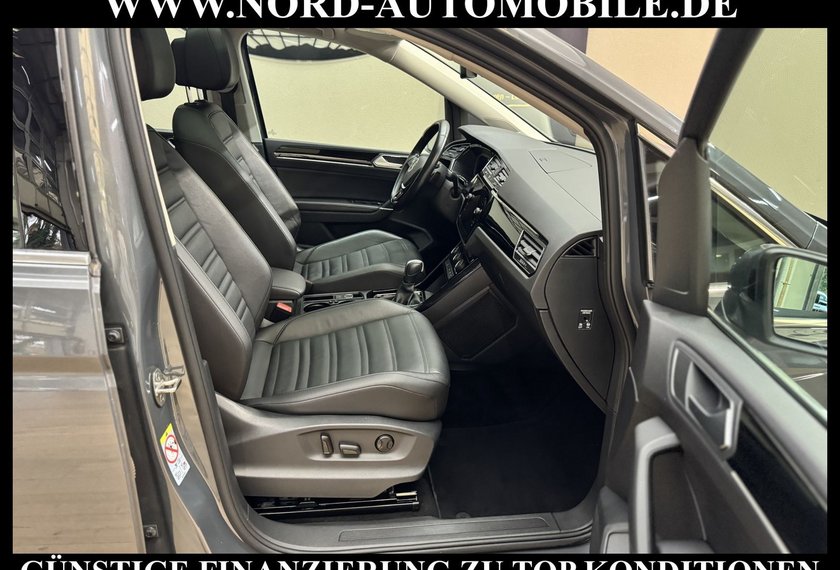 Volkswagen Touran Touran Highline 2.0 TDI DSG 7-Sitzer/Pano/AHK/17
