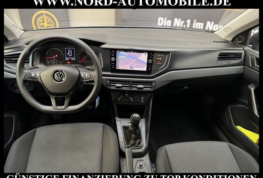 Volkswagen Polo Polo VI 1.0 MPI Navigation/Klima/PDC/Tempomat