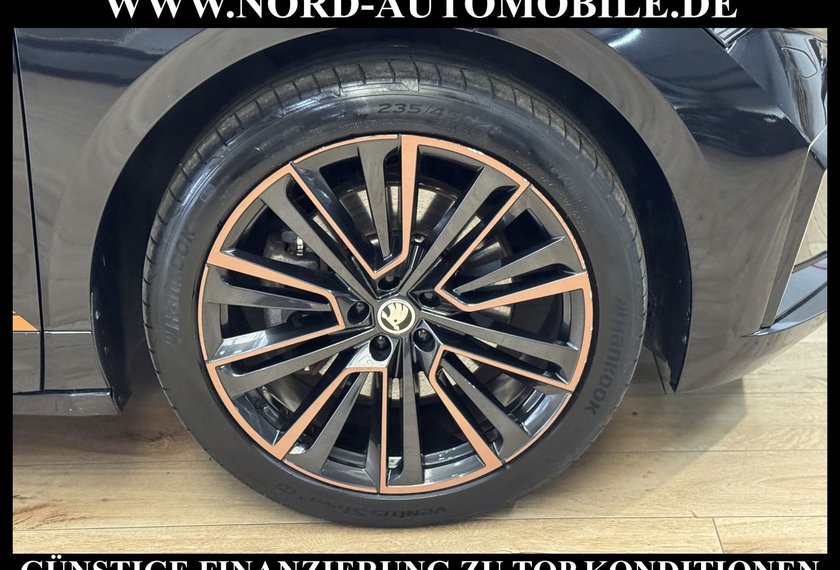 Skoda Enyaq Enyaq iV 80 x Founders Edition Suite Wärmepumpe