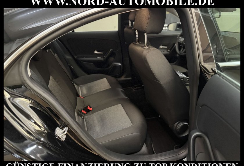Mercedes-Benz CLA 200 CLA 200 d Coupé *Kamera*Spur*MBUX+*Carplay*17Z*