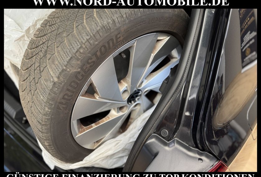 Volkswagen Golf Golf GTI 2.0 TSI DSG Leder/Navi/Pano/Kamera/18