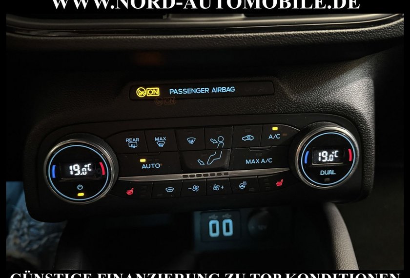 Ford Focus Focus Turnier 2.0 EB ST *RECARO*AHK*ACC*B&amp;O*