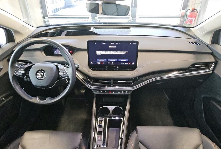 Skoda Enyaq Enyaq iV 80 Suite Leder/Pano/AHK/Wärmepumpe/21