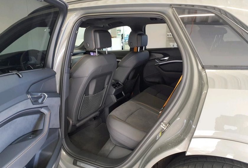 Audi e-tron e-tron 55 QU.S-Line Black Style Pano/HeadUp/B&amp;O/