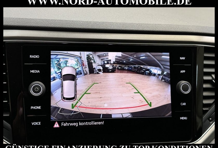 Volkswagen T-Roc T-Roc R-Line 2.0 TDI DSG Dig.Cockp*LED*19&apos;&apos;*Kame