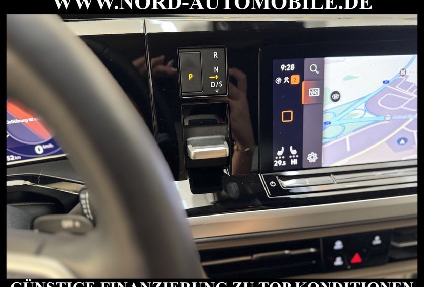 Volkswagen T7 Multivan T7 Multivan TDI DSG STYLE *AHK*STHZ*360*UPE:78*