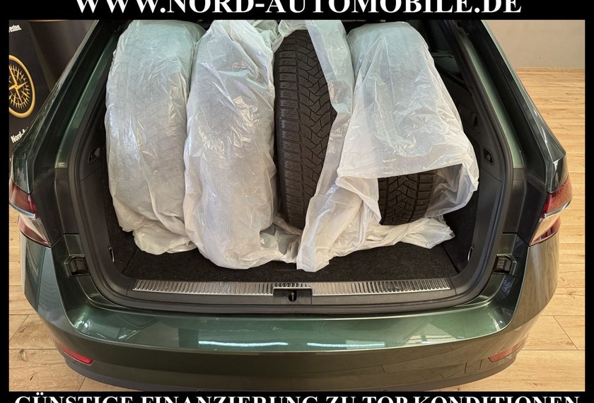 Skoda Superb Superb Combi L&amp; K 2.0 TDI DSG Leder/Pano/Kamer L