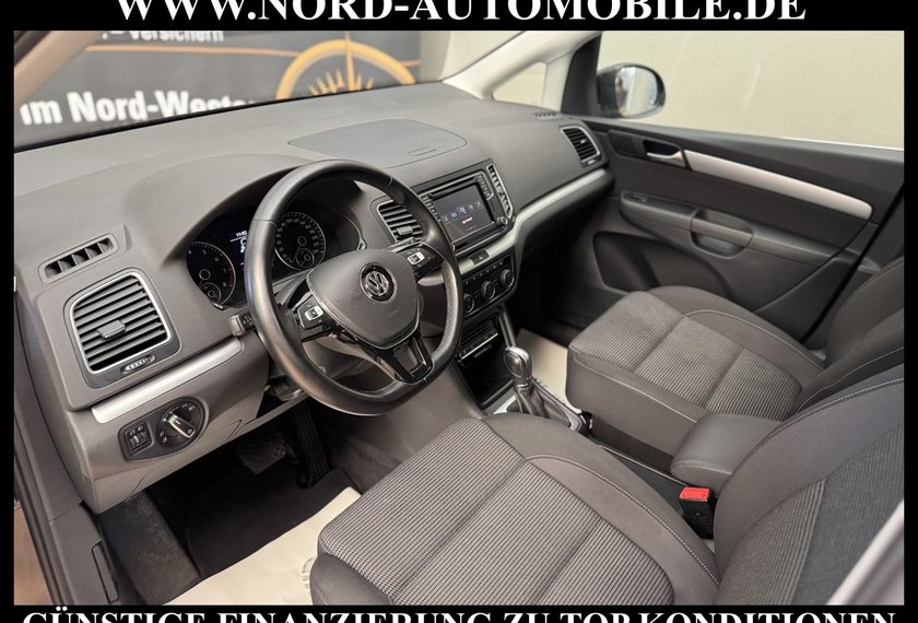 Volkswagen Sharan Sharan 1.4 TSI DSG Comfortline 7-SITZER*AHK*NAVI
