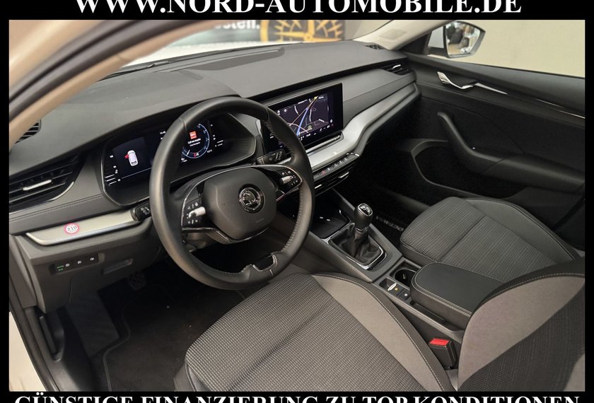 Skoda Octavia Octavia Combi Ambition 2.0 TDI Navi/LED/ACC/PDC