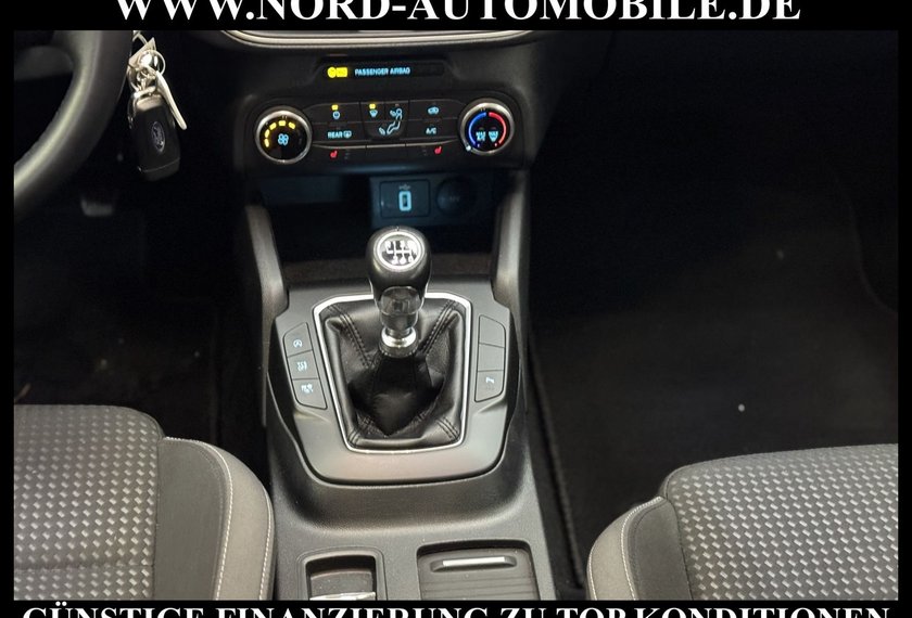 Ford Focus Focus Turnier 1.5 EcoBlue *LED*NAVI*AHK*SHZ*16Z*