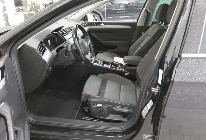 Volkswagen Passat Variant Passat Variant 2.0 TDI Business DSG Kamera/Dig.C