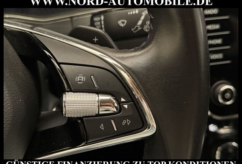 Skoda Superb Superb Combi Ambition 2.0 TDI DSG Virt.Cockpit