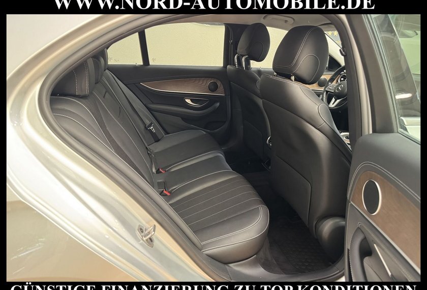 Mercedes-Benz E 220 E 220 d Lim. Exclusive *LED*Comand*Kamera*MBEAM*