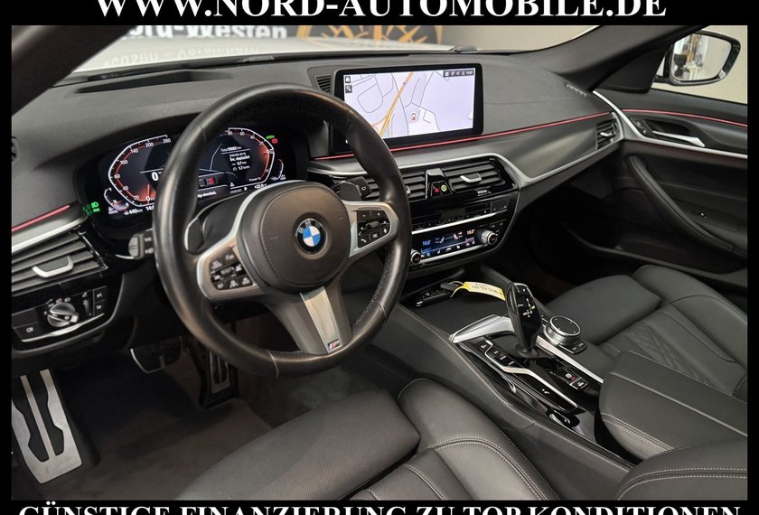 BMW 520 520 d Touring M Sport *DriveAssProf*Pano*Head-up